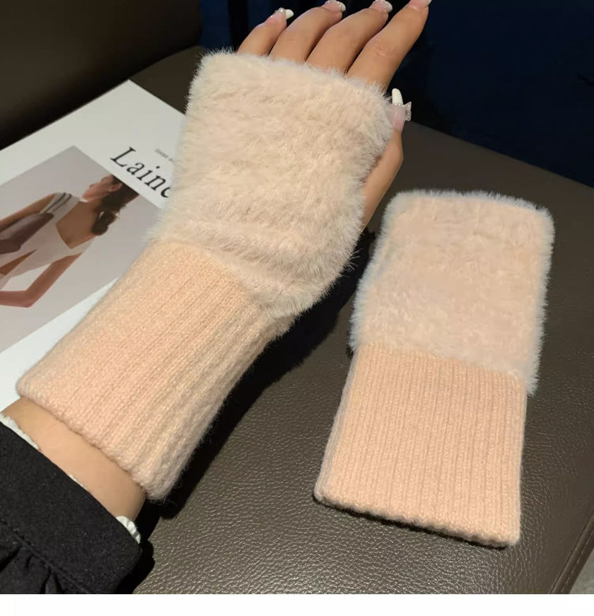 Plush Black Fingerless Gloves