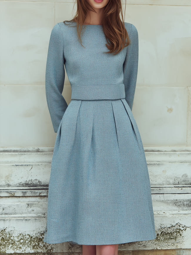 FJØRNA vintage tweed long-sleeved midi dress, elegant tailored dress with classic pattern and fitted silhouette.
