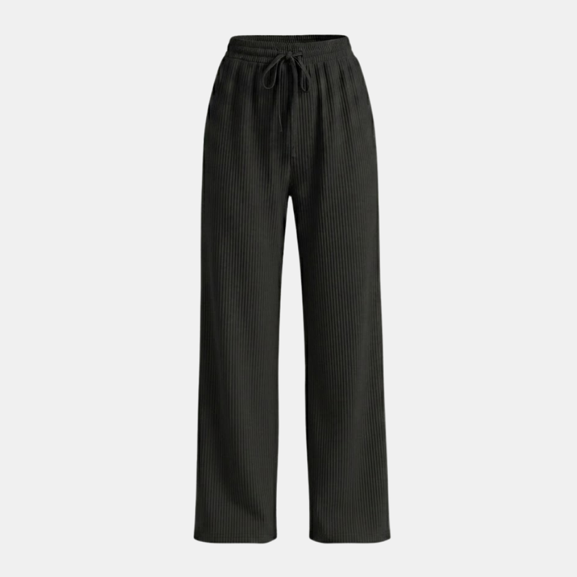 FJØRNA women's wide leg trousers with elastic waist and pleated design, showcasing a stylish and comfortable pant style.