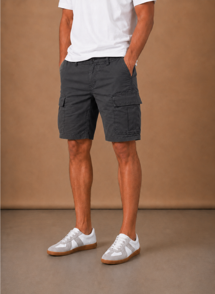 Men's cargo shorts by FJØRNA in relaxed fit, casual utility style, suitable for summer, featuring multiple pockets and lightweight fabric.