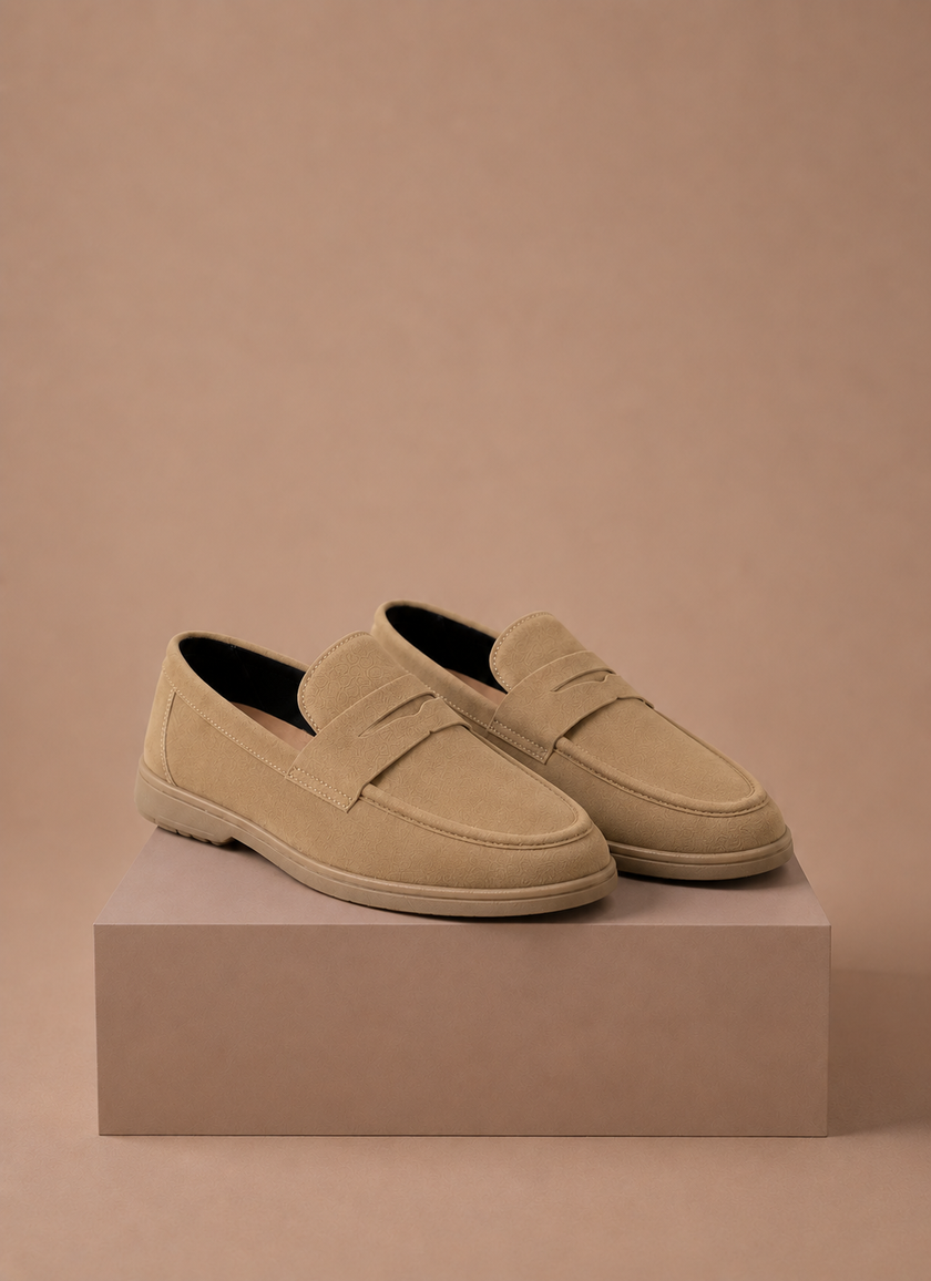 FJØRNA men's summer slip-on loafers in tan leather, showcasing a sleek smart casual shoe design for men.