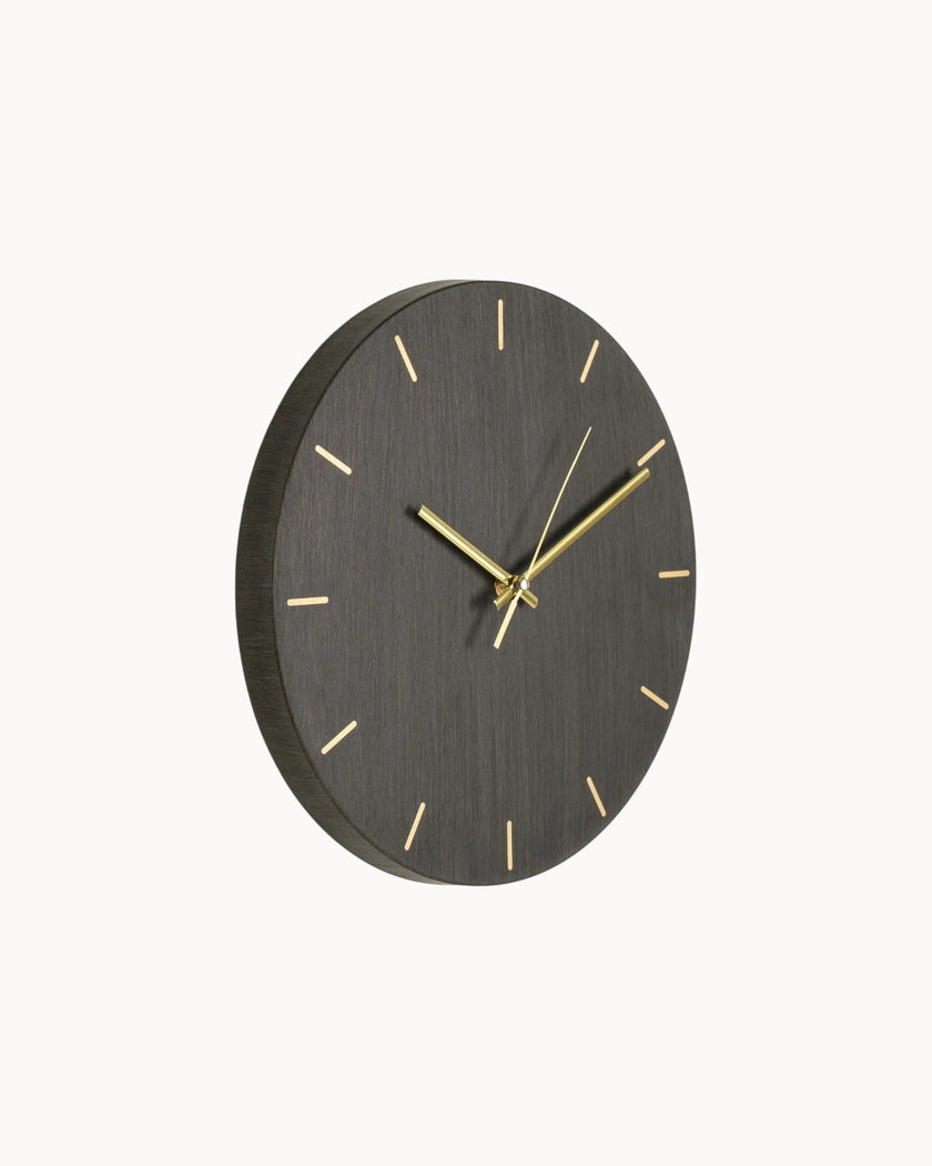 Shae | Modern Wall Clock in Grey Wood Look