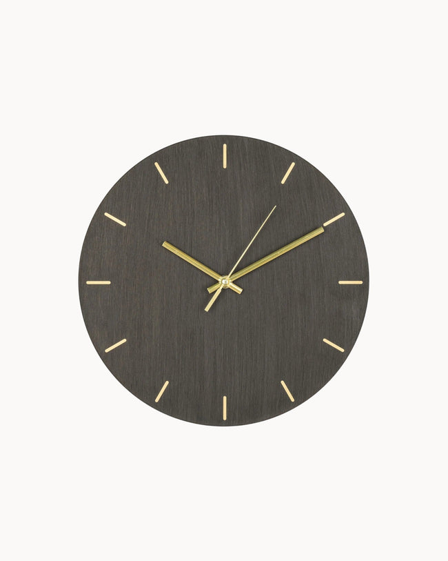 Shae | Modern Wall Clock in Grey Wood Look