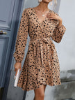 FJØRNA retro-style fitted waist V-neck leopard print dress, stylish dress with a vintage-inspired silhouette and bold animal print.