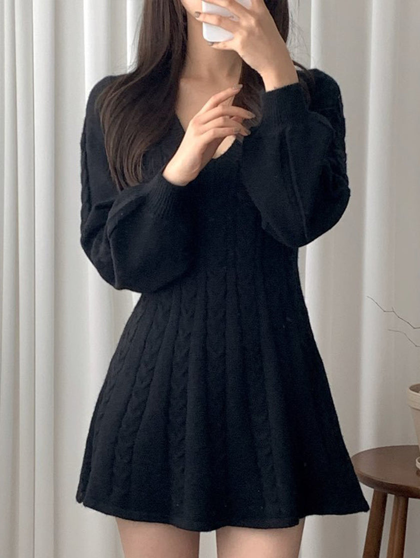 FJØRNA retro cable knit V-neck fitted dress in white, showcasing a stylish, textured knit design perfect for casual or elegant wear.