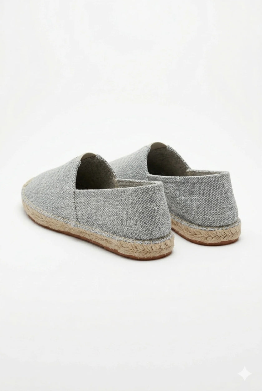 Men's linen espadrille shoes by FJØRNA, slip-on lightweight summer footwear with breathable fabric and casual style.