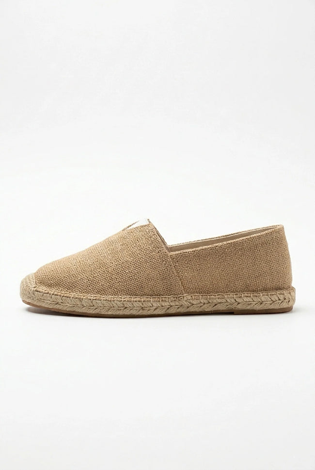 Men's linen espadrille shoes by FJØRNA, slip-on lightweight summer footwear with woven fabric and casual design.
