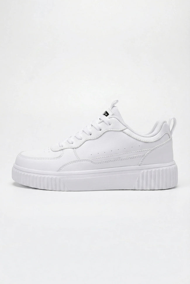 White minimalist men's trainers from FJØRNA, featuring a clean design and classic sneaker style for everyday wear.
