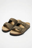 FJØRNA men's adjustable casual slip-on sandals for summer, indoor wear, featuring comfortable straps and a stylish design.