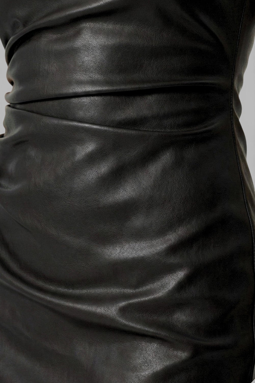 FJØRNA sleeveless leather maxi dress for women, slim fit with high waist, elegant long dress suitable for stylish occasions.