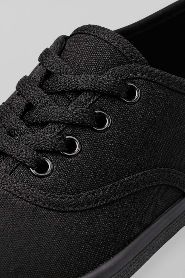 Black FJØRNA women's breathable trainers, lightweight casual shoes for everyday comfort and style.