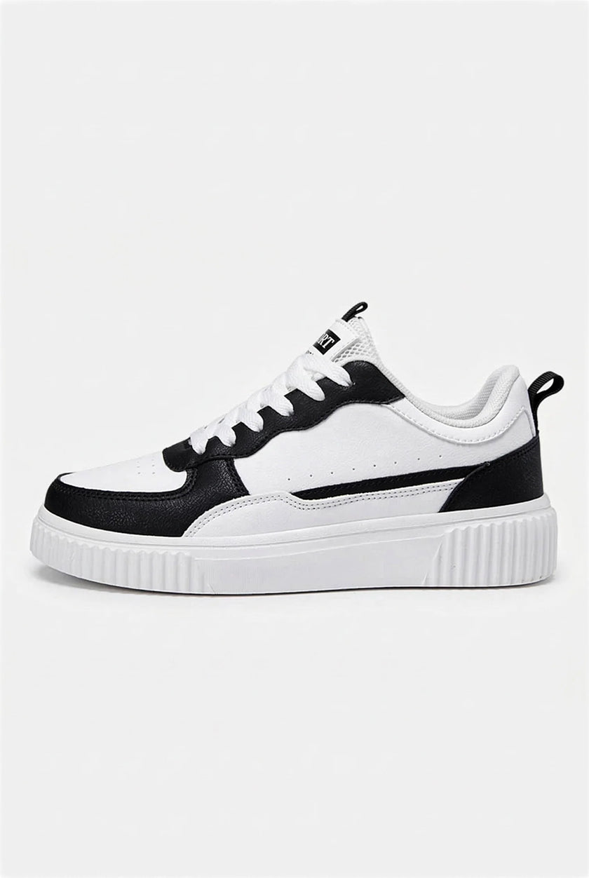 White FJØRNA men's minimalist casual sneakers, lightweight and clean design, ideal for everyday wear.
