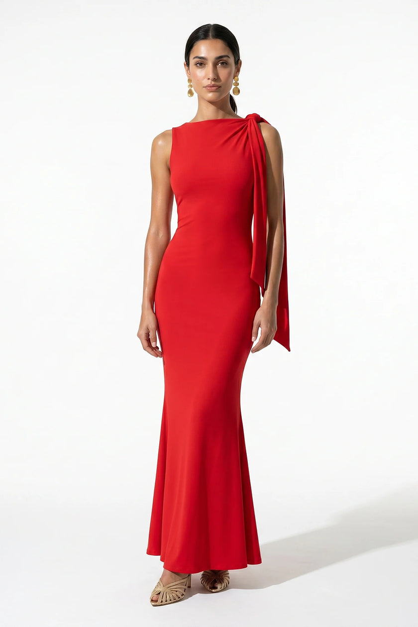 Red patchwork bodycon maxi dress for women by FJØRNA featuring a sleeveless design and O-neck neckline, styled for elegant occasions.