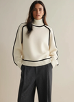 Elegant Knit Turtleneck Sweater - 9
