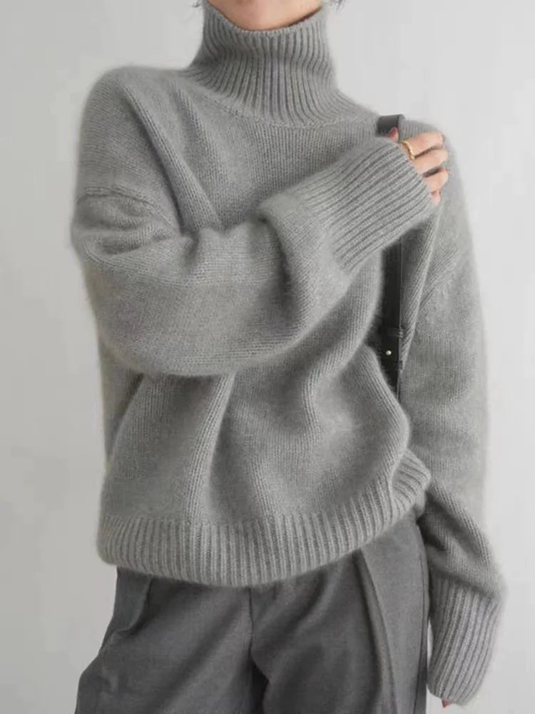 Kaia | Roll-Neck Cashmere Turtleneck