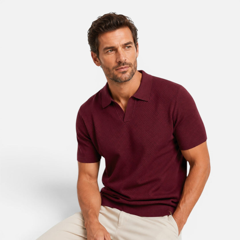 Men's slim fit knit polo shirt by FJØRNA, lightweight and breathable men's shirt, ideal for casual or smart-casual wear.