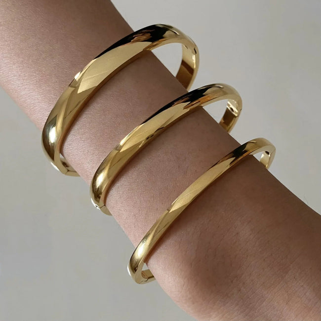 Fjorna | Women's Bracelet Gold Stainless Steel Adjustable Cuff 0