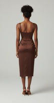 FJØRNA satin midi dress for women, sleeveless evening dress with smooth finish, elegant and stylish for special occasions.