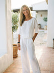 FJØRNA relaxed linen-texture two-piece set with wide-leg trousers, casual and comfortable fashion ensemble.