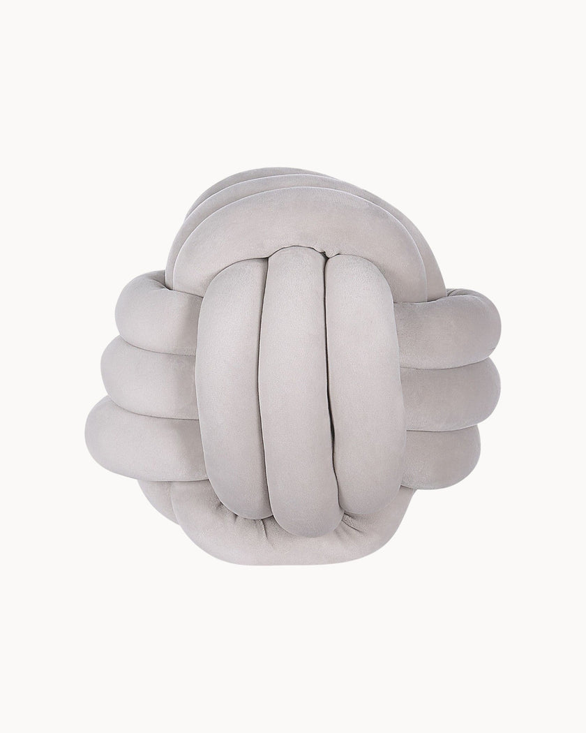 Derrik – Velvet Knot Pillow
