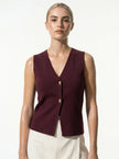 FJØRNA women's sleeveless tailored waistcoat with structured design, perfect for layering and professional styling.