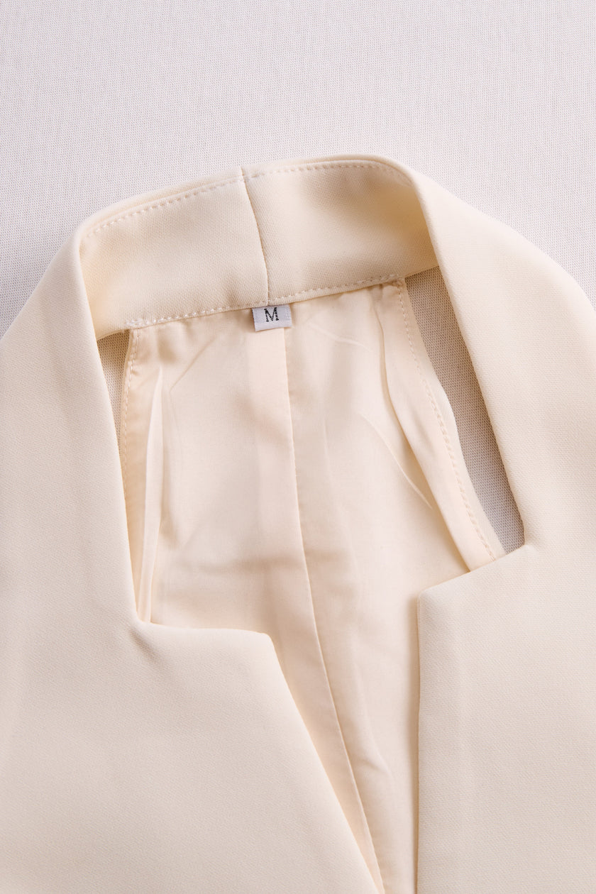 FJØRNA elegant sleeveless button-down plain midi dress for women, showcasing a simple, stylish design perfect for casual or formal wear.
