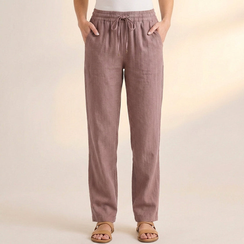 Khaki linen summer trousers for women with functional pockets, stylish and lightweight from FJØRNA.