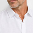Men's FJØRNA linen shirt with short sleeves, breathable fabric, classic fit, ideal for comfortable, stylish summer wear.