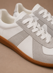 Men's low-top suede sneakers by FJØRNA, lightweight casual shoes with a sleek design and comfortable fit for everyday wear.