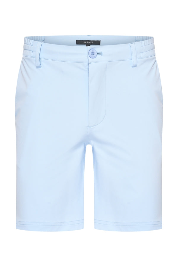 Light blue FJØRNA men's Bermuda shorts, casual pants with a relaxed fit, suitable for summer or everyday wear.