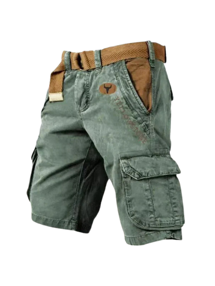 Lightweight men's cargo shorts by FJØRNA with multiple pockets, designed for comfort and versatility in casual outdoor wear.