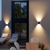 Fjørna Twist LED Vegglampe – Dimmbar og Moderne Veggbelysning i Sort - FJØRNA