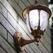 Fjorna – Retro utendørs vegglampe - FJØRNA
