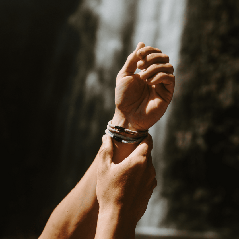 Ara - Milan Magnetic Rope Bracelet – Brown Edition