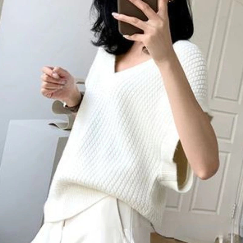 Clara – Sweater Vest Women - Cozy Knit | Fashion Knitwear 5