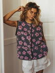 FJØRNA women's sleeveless knit fleece vest, cozy fleece top perfect for layering and casual wear.