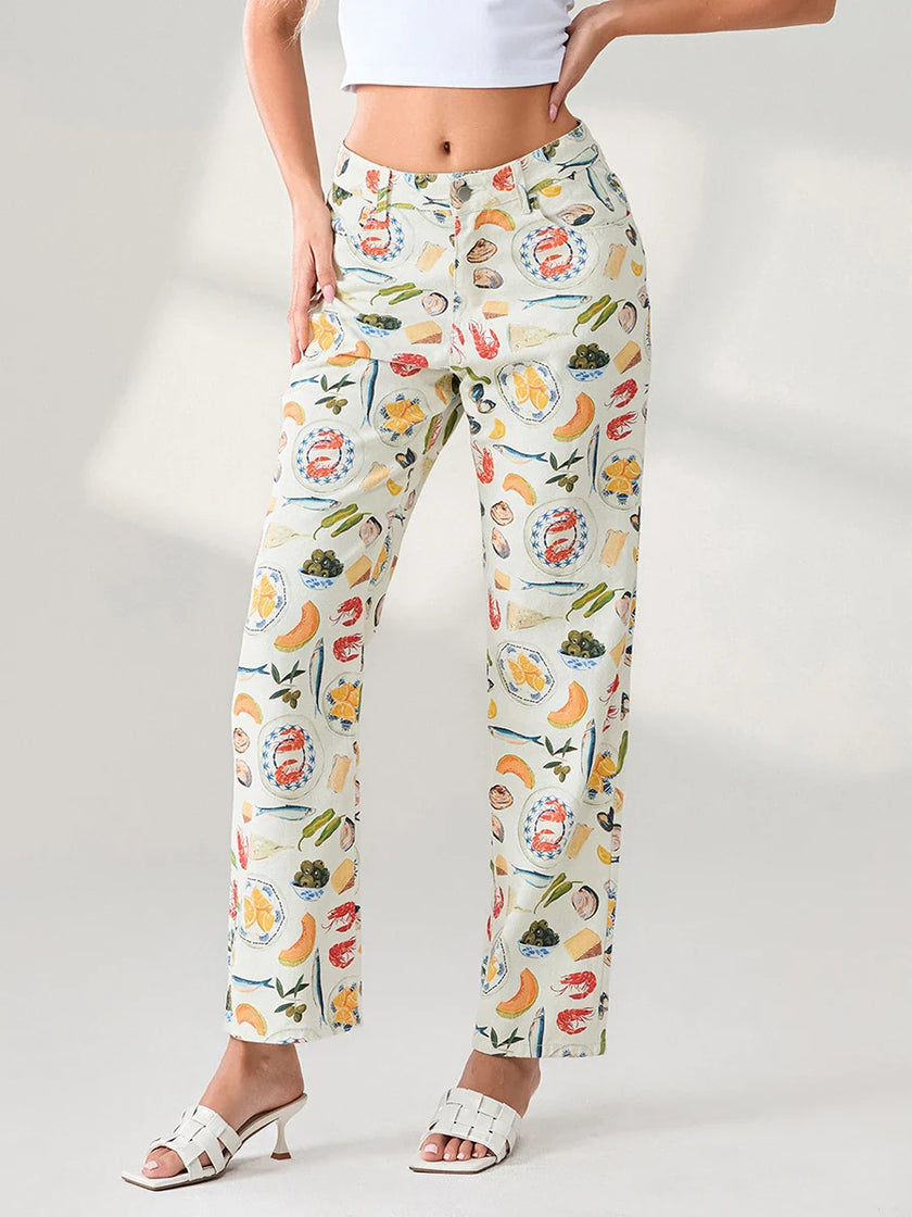 FJØRNA women's denim jeans, stylish pants with classic blue wash, fitted design, and five-pocket style.