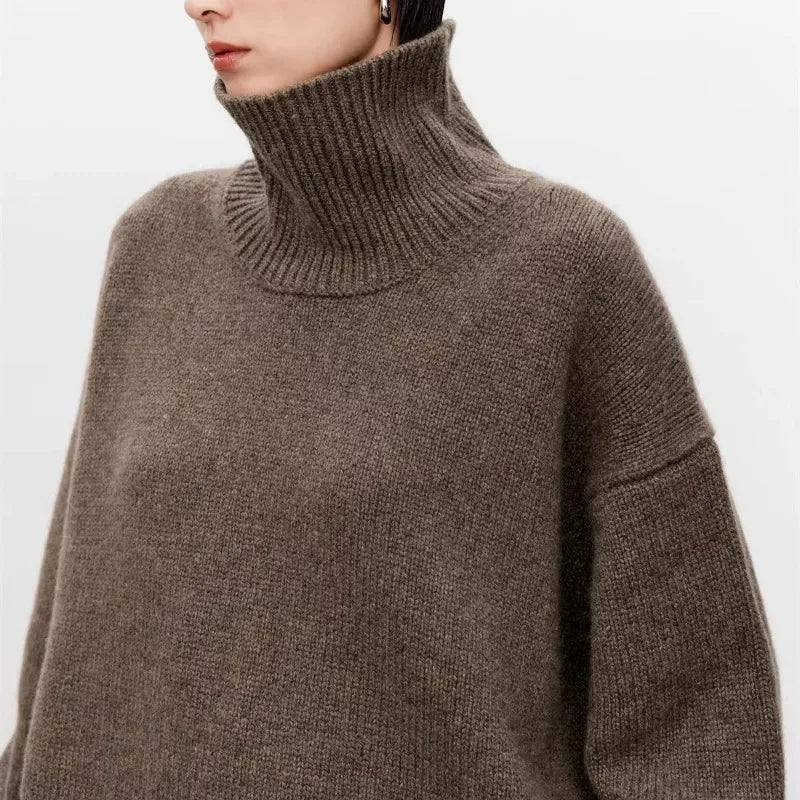 Clara – Cashmere Sweater Women - Cozy Turtleneck Style | Sweater 4
