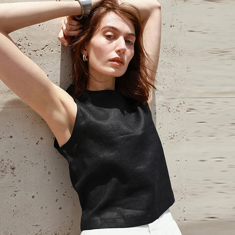 FJØRNA women's linen crop top with short sleeves and V-neck, light and breathable fabric perfect for warm weather
