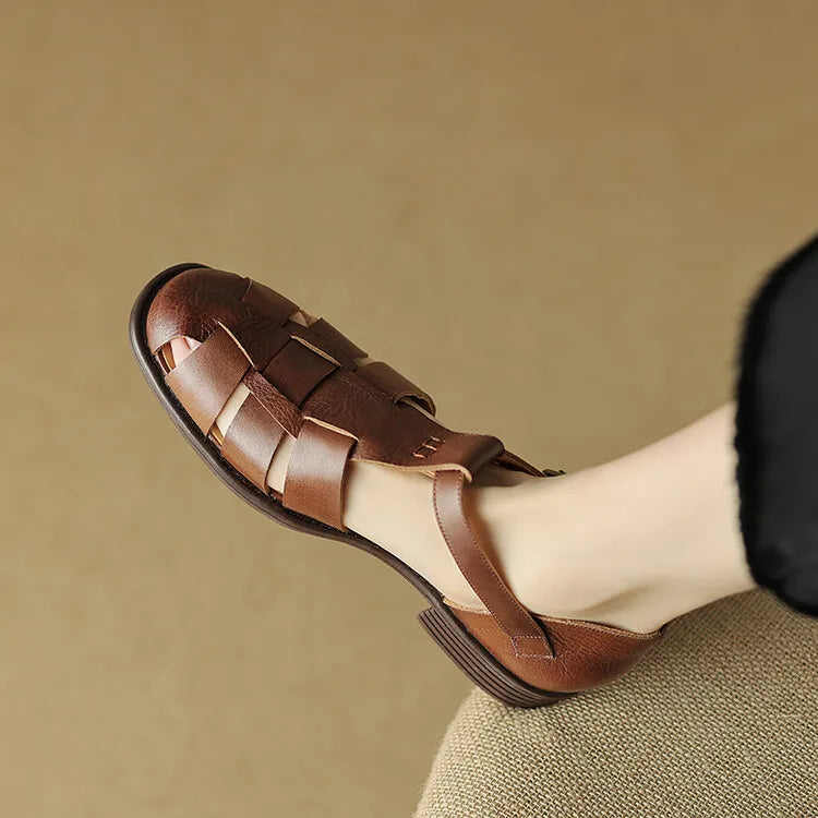FJØRNA women's Italian leather sandals with adjustable straps, stylish and comfortable shoes for women.