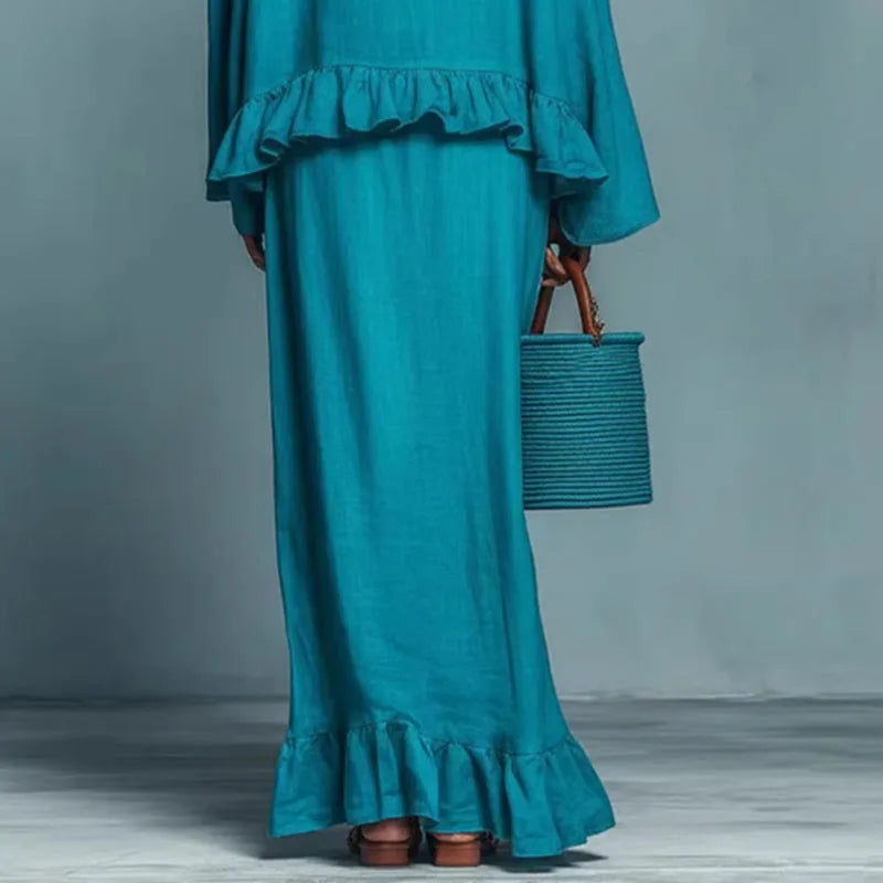 FJØRNA Hannah Bohemian two-piece set featuring a patterned crop top and flowing skirt, ideal for casual or festival wear.