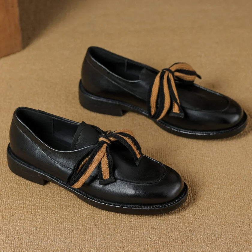 Handcrafted women's leather loafers by FJØRNA with cushioned insoles, stylish and comfortable shoes for women.