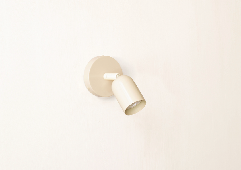 Luxora Vintage-Inspired Medieval Wall Sconce