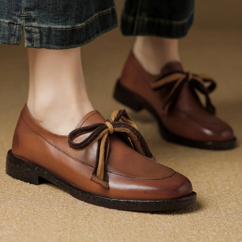 Handcrafted women's leather loafers by FJØRNA with cushioned insoles, stylish and comfortable shoes for everyday wear.