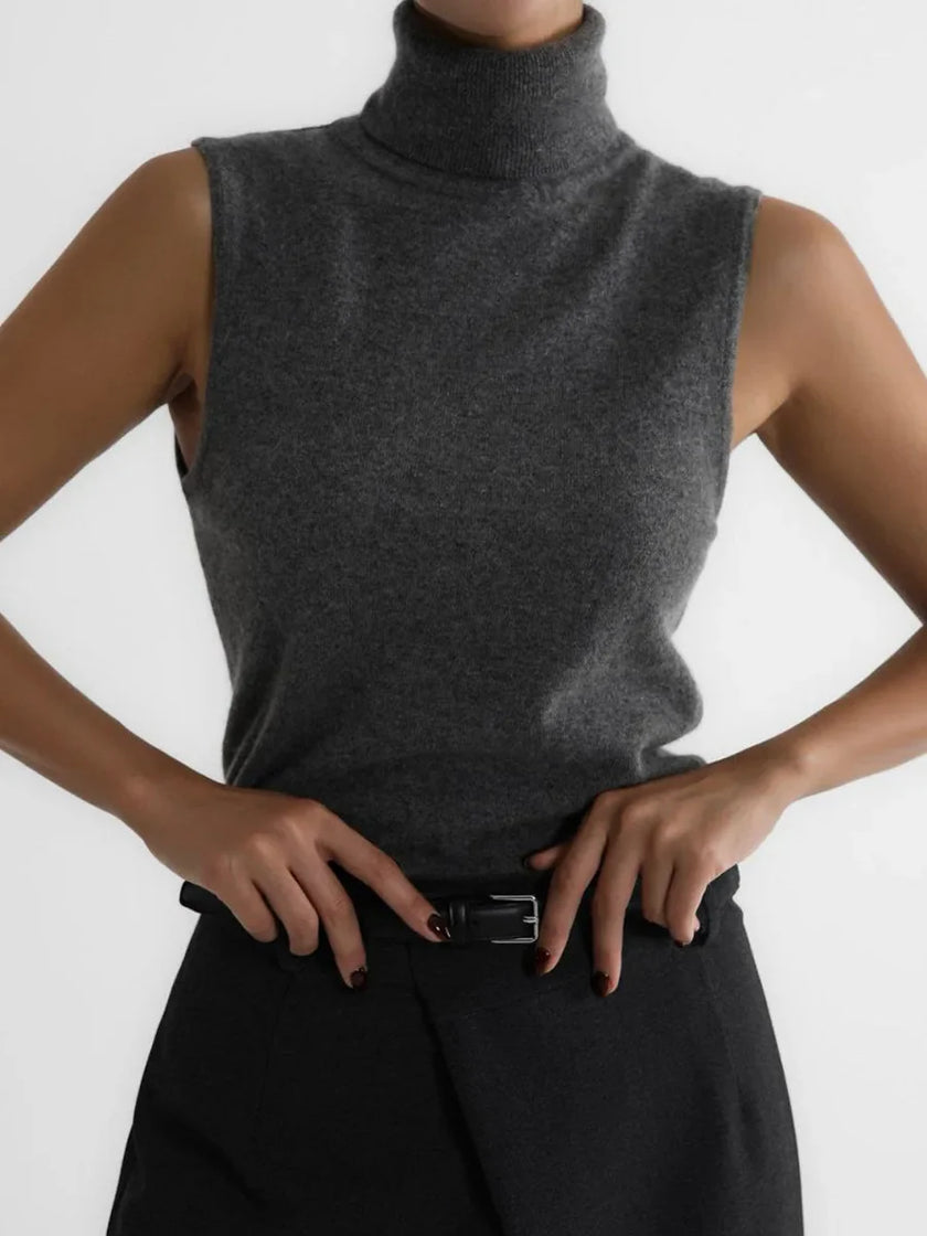 FJØRNA women's sleeveless wool vest, soft textured top with a fitted design, suitable for layering and casual wear.