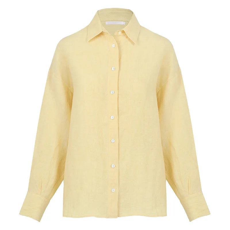 FJØRNA linen shirt with slit hem detail, light and breathable fabric, long sleeves, and relaxed fit for casual wear