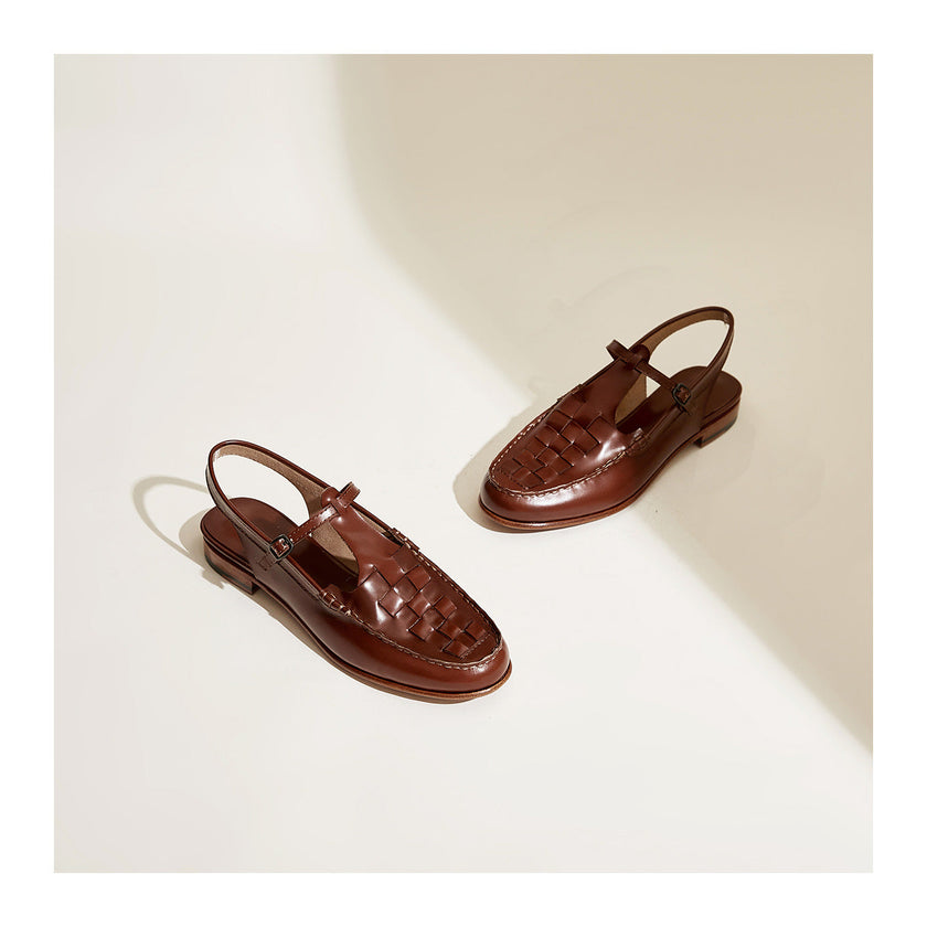 FJØRNA women's Italian leather slingback sandals with woven design, perfect for summer and warm-weather wear.