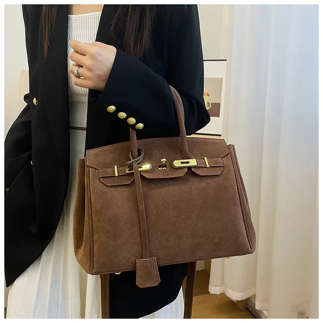 Kelly | Suede Shoulder Bag with Gold Hardware