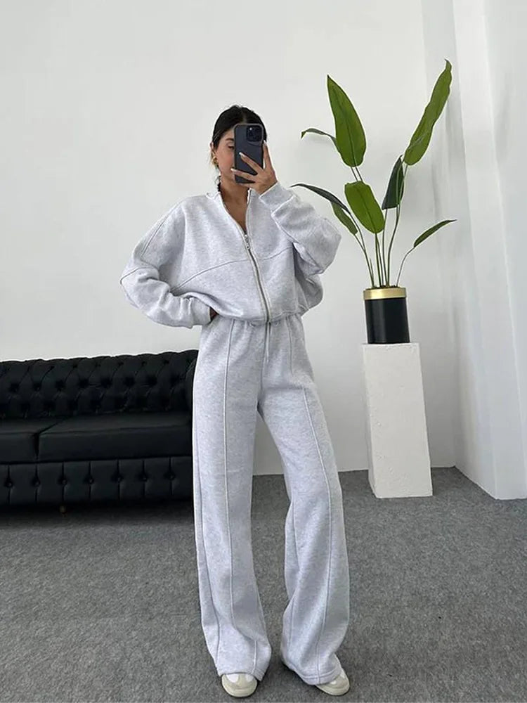 Cozy Tracksuit Set for Women 8