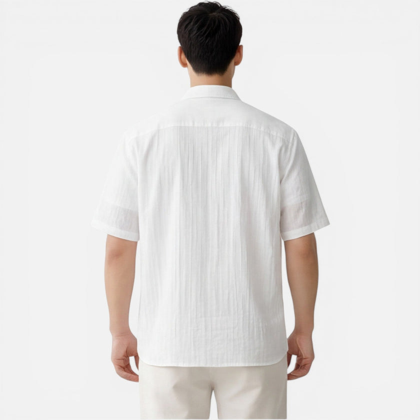 Men's lightweight Tencel shirt by FJØRNA, short sleeve summer shirt in a comfortable fit, ideal for warm weather.